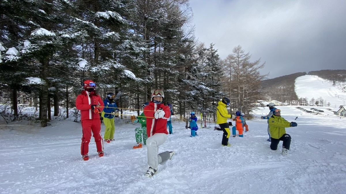 雪上ワークショップ、湯の丸スキー場、上下の動作、前後の重心移動エクササイズ