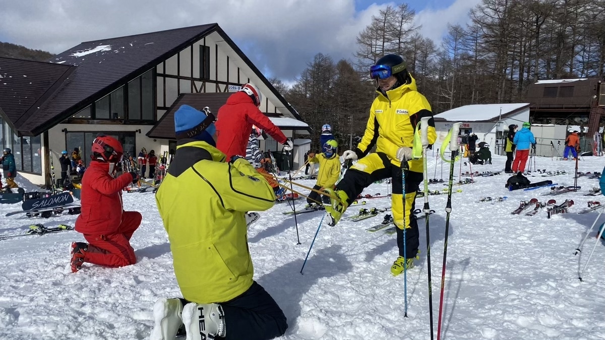 雪上ワークショップ、湯の丸スキー場、上下の動作、前後の重心移動エクササイズ