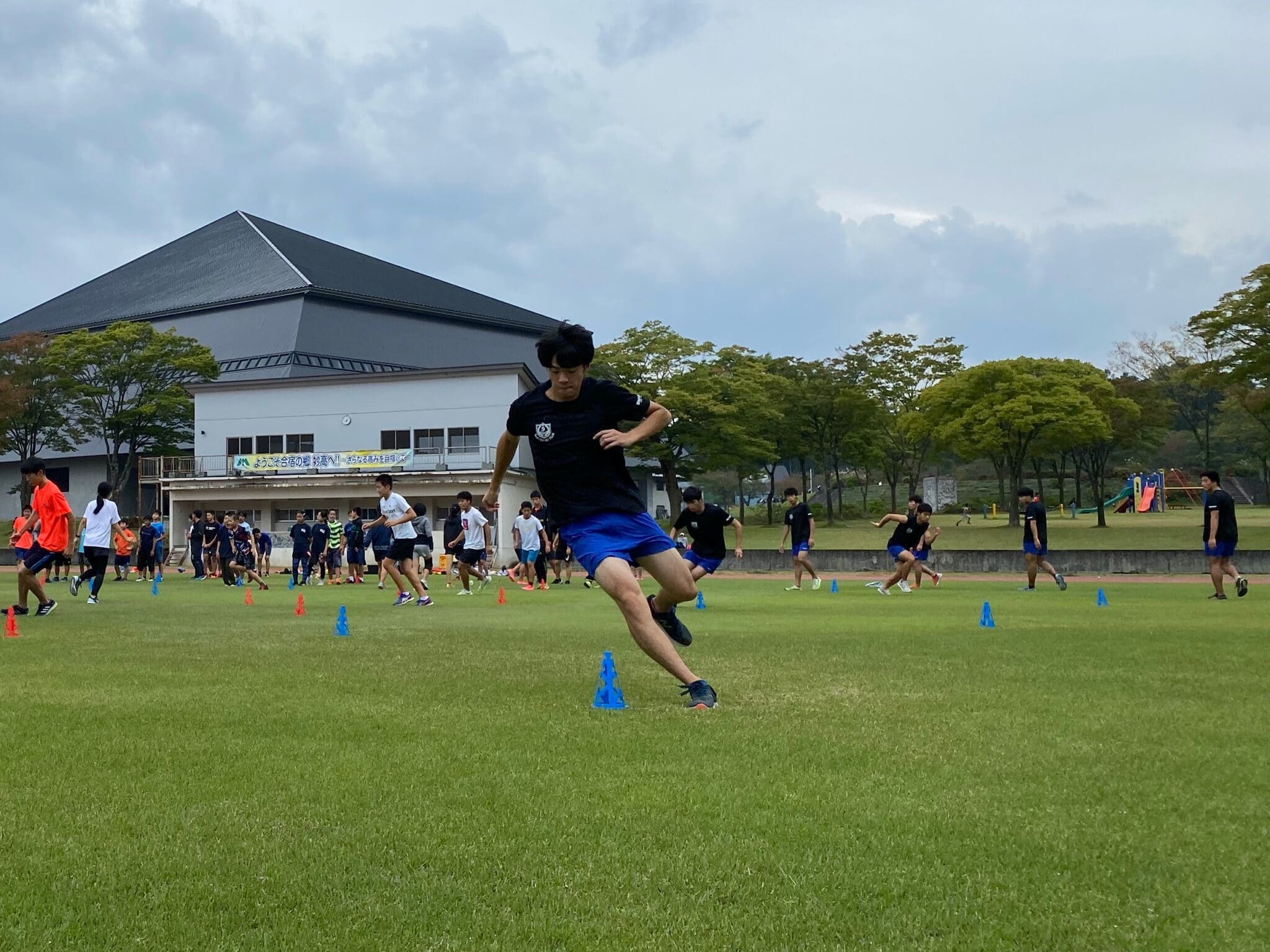 峰村岳臣選手・関根学園高等学校スキー部
