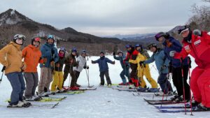 雪上トレーニング、スキーワークショップ、ターン弧規制、