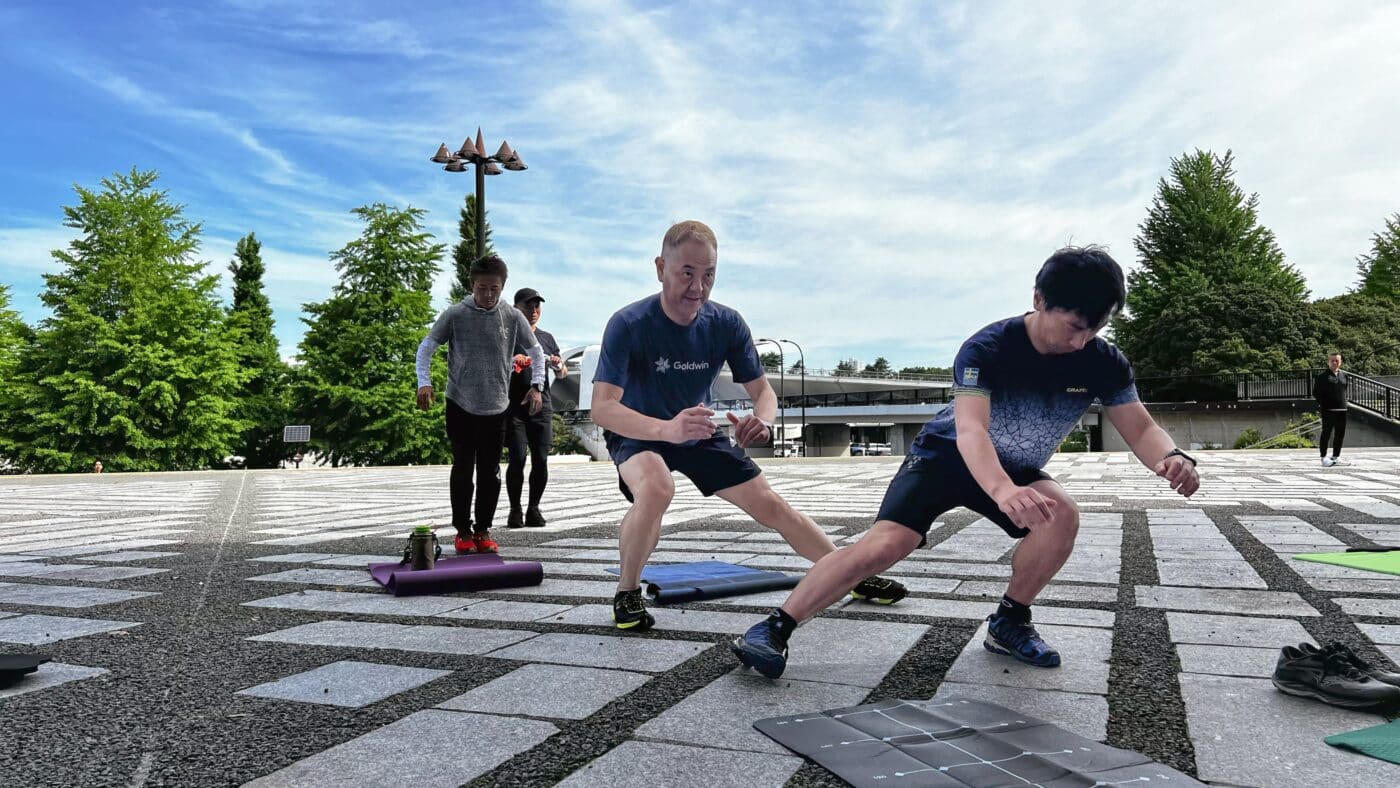 スキーオフトレワークショップ、自重エクササイズ、サイドランジ