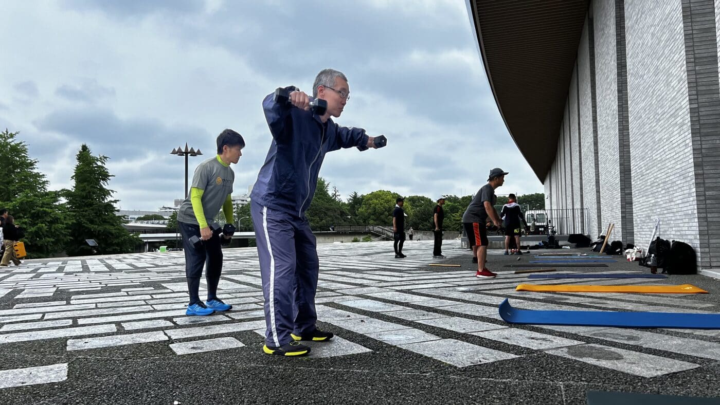 スキーオフトレワークショップ、筋力トレーニング、ダンベルトレーニング、ラテラルレイズ