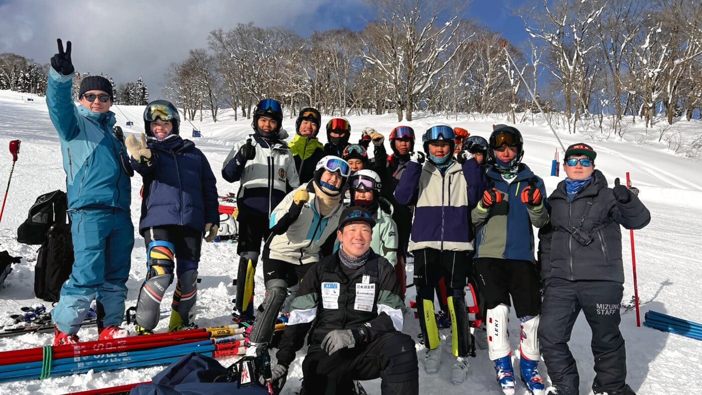 岐阜県スキー連盟、優秀指導者養成事業、アルペンスキー、ウォームアップ