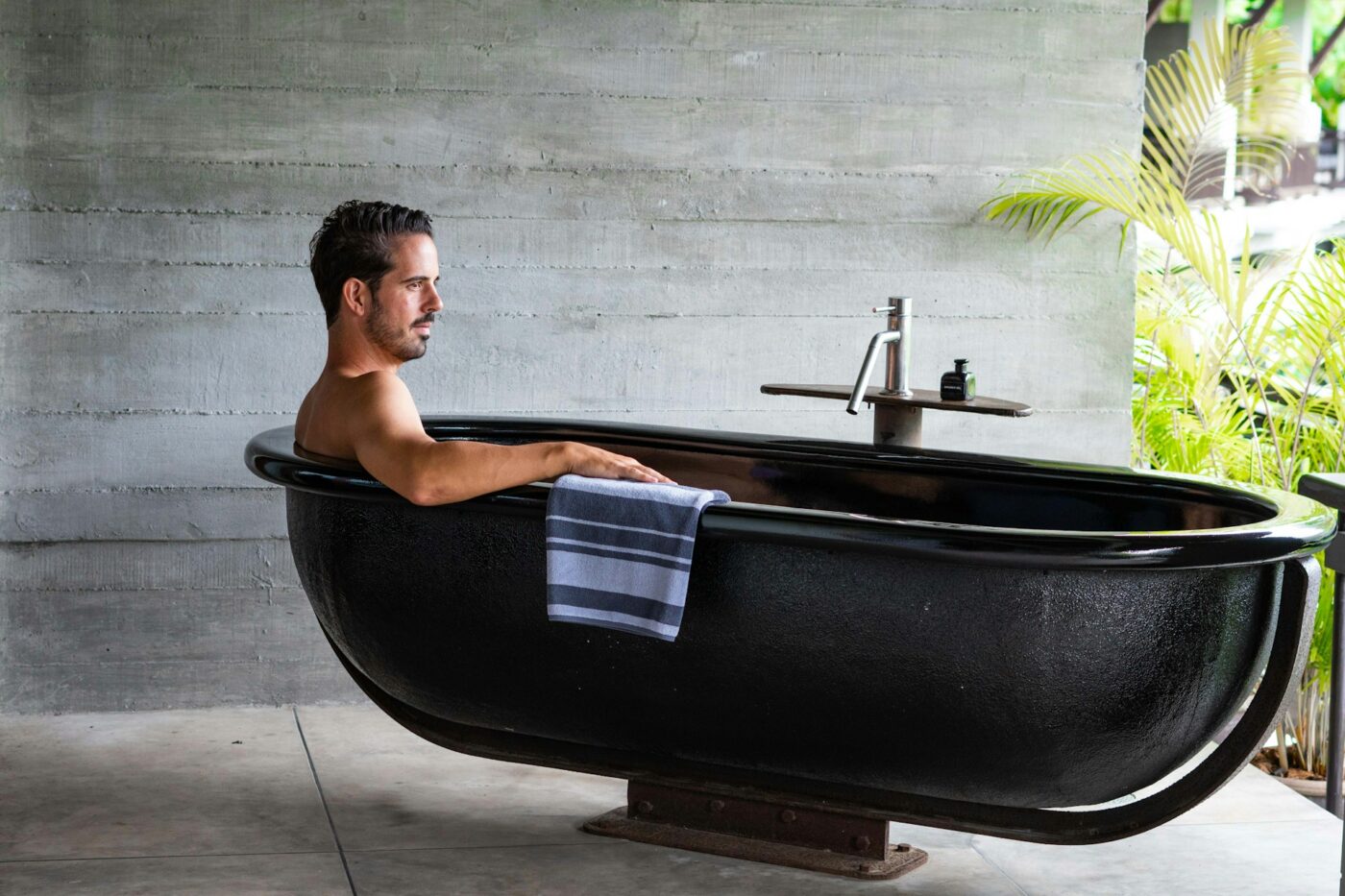 スキーシーズン、蓄積疲労、回復法、冷水浸漬