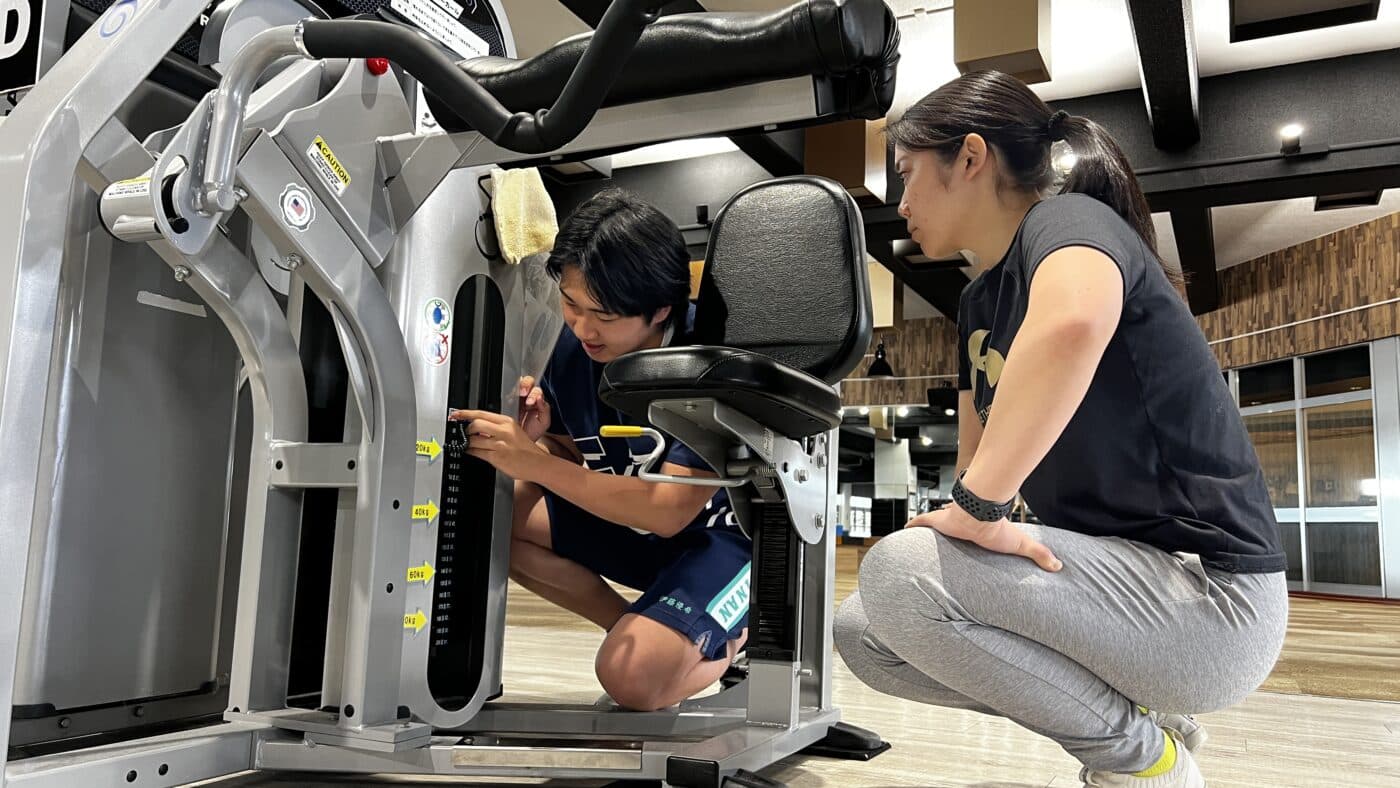 セサミスポーツクラブ、新入社員研修、スポーツサイエンス理論、ストレングストレーニング理論