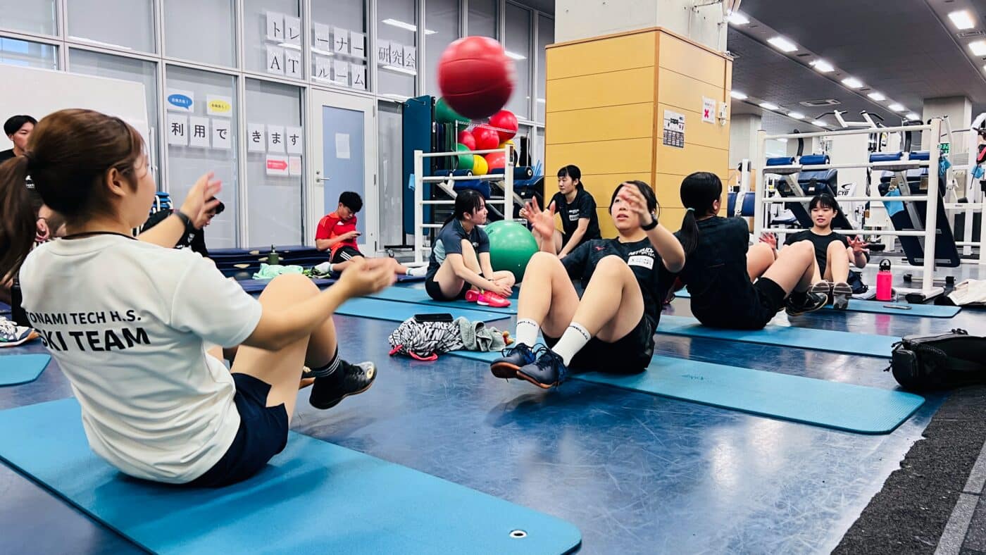 日本体育大学スキー・スノーボード部、チームトレーニング、トレーニングサポート