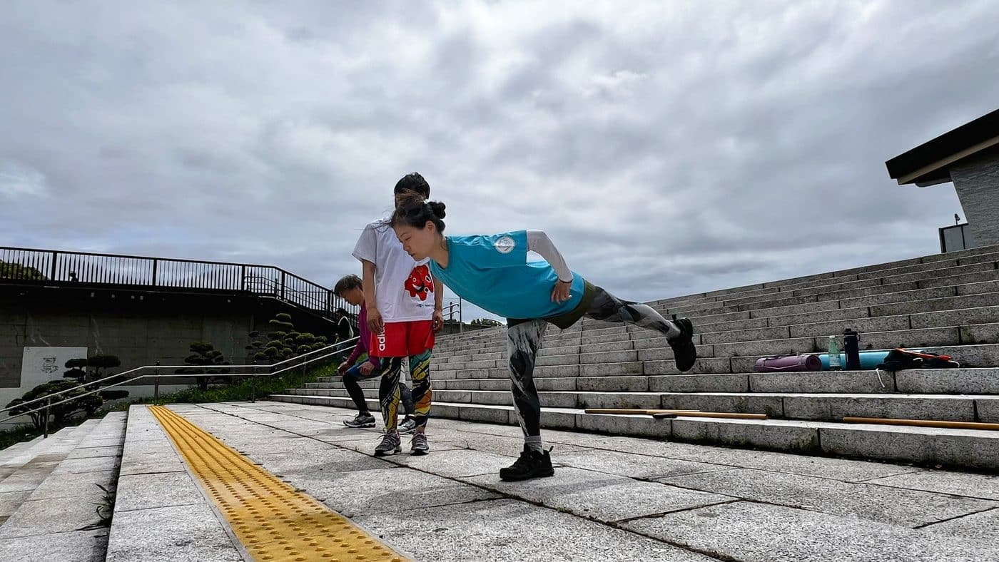 【募集開始】10/18 SUN. 7:30-10:00 スキーオフトレワークショップ309 片脚支持バランスを高める、体幹と股関節の機能的動作トレーニング@駒沢公園 1 スキーオフトレワークショップ、片脚支持バランス、機能的動作トレーニング、ファンクショナルトレーニング